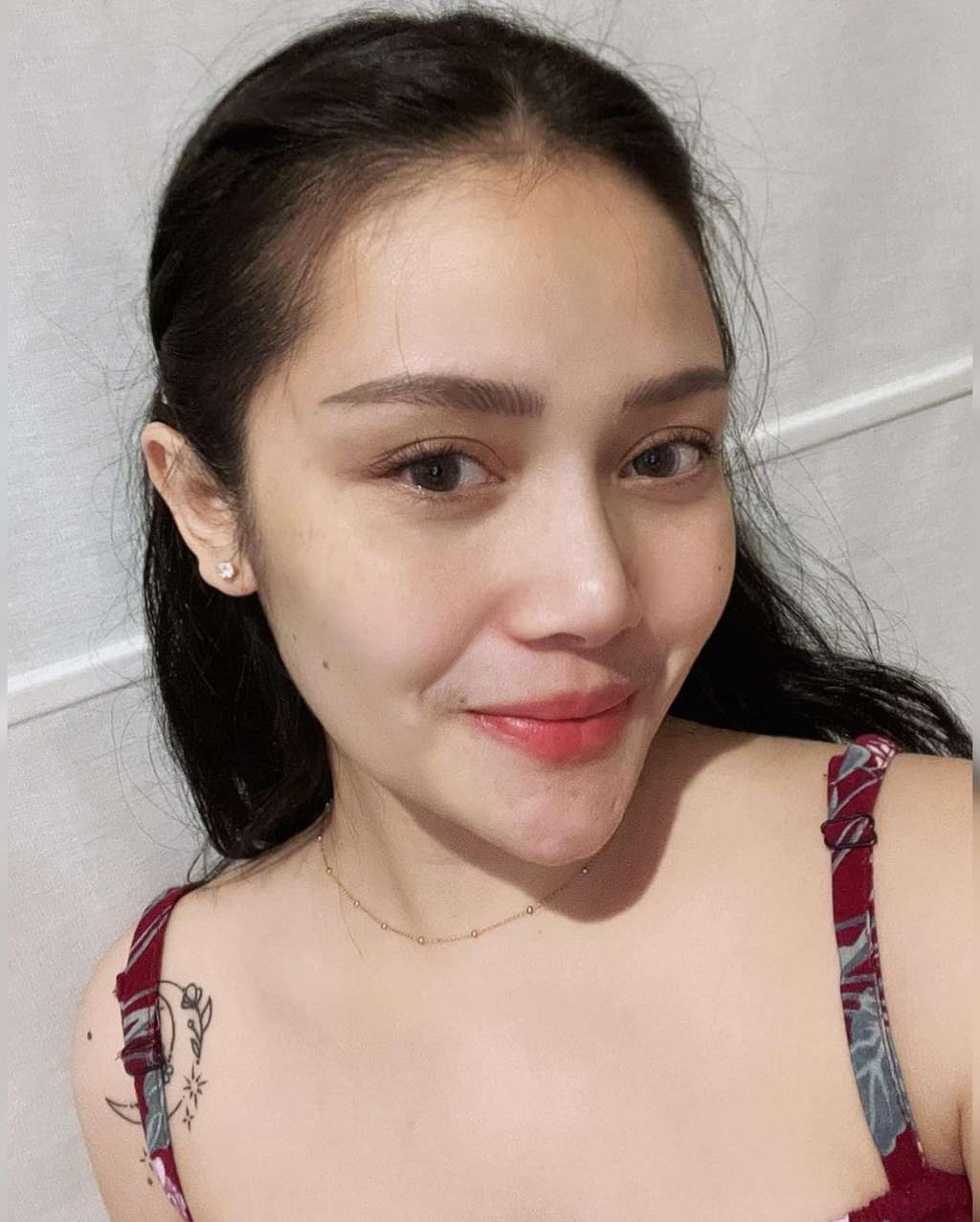 10 Potret Mawar AFI Bongkar Suami Selingkuh dengan Baby Sitter, Kronologinya Bikin Nyesek!