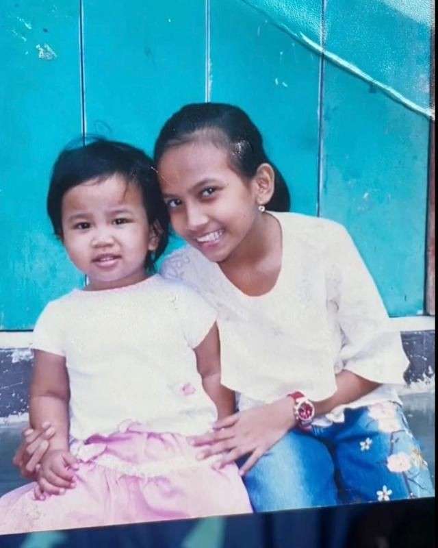 10 Potret Masa Kecil Mayang Adik Vanessa Angel yang Baru Diekspos, Fix Kembaran Gala Sky!