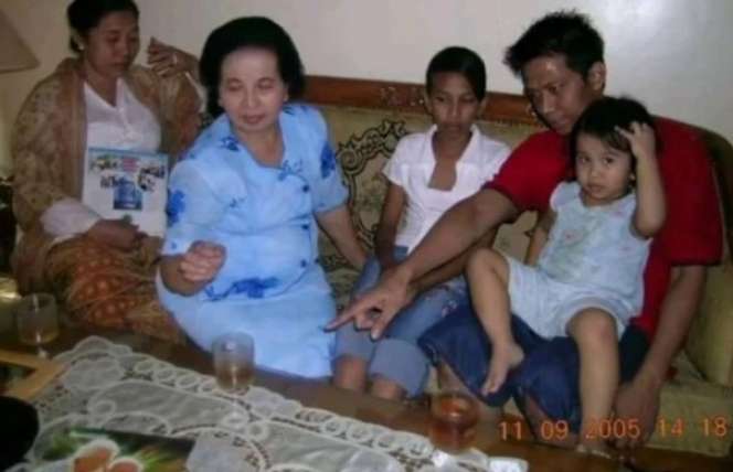10 Potret Masa Kecil Mayang Adik Vanessa Angel yang Baru Diekspos, Fix Kembaran Gala Sky!