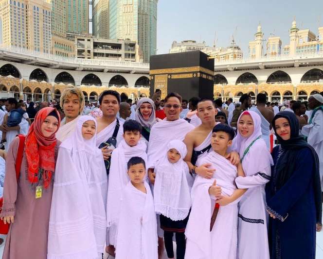Pundi-pundi Kekayaan Halilintar Anofial yang Minta Banyak Cucu ke Aurel dan Atta