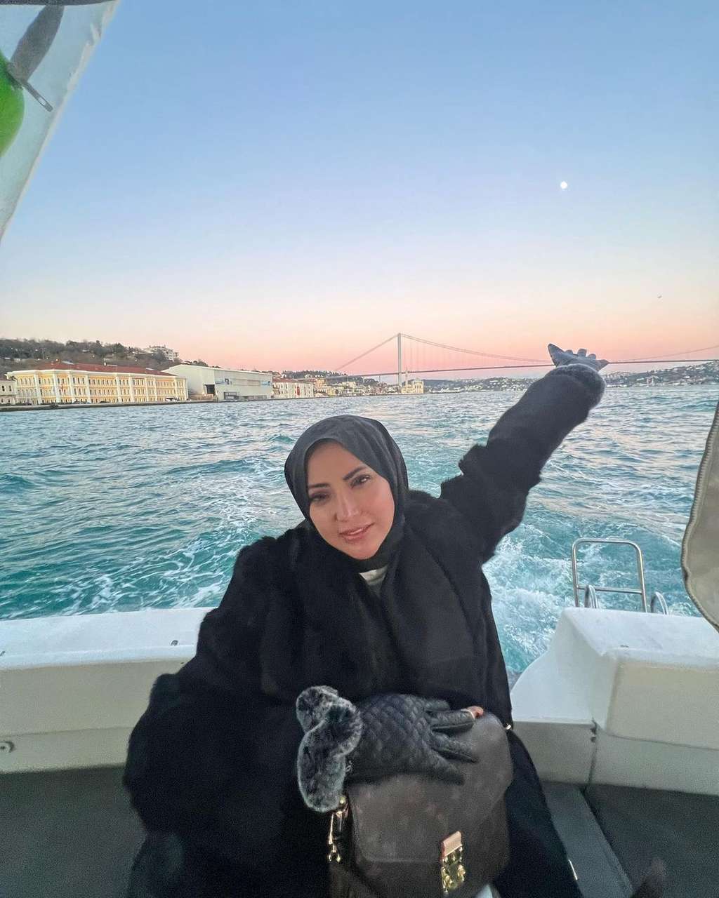 10 Fakta Percobaan Bunuh Diri Selebgram Ayu Aulia, Ternyata Bukan Karena Zikri Daulay!