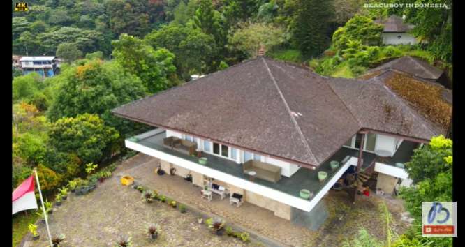 10 Potret Vila Soekarno yang Terbengkalai di Kawasan Puncak Bogor, Ada Tangga Keramat!