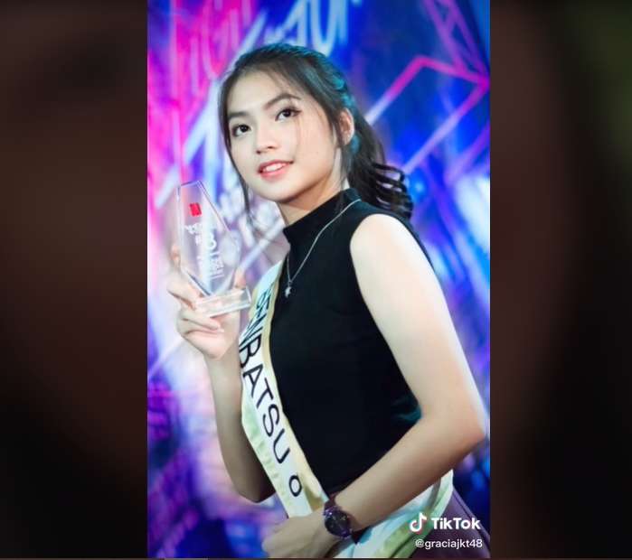 10 Potret Shania Gracia JKT 48 Sebelum vs Sesudah Glow Up, Beda Banget - Sampai Viral!