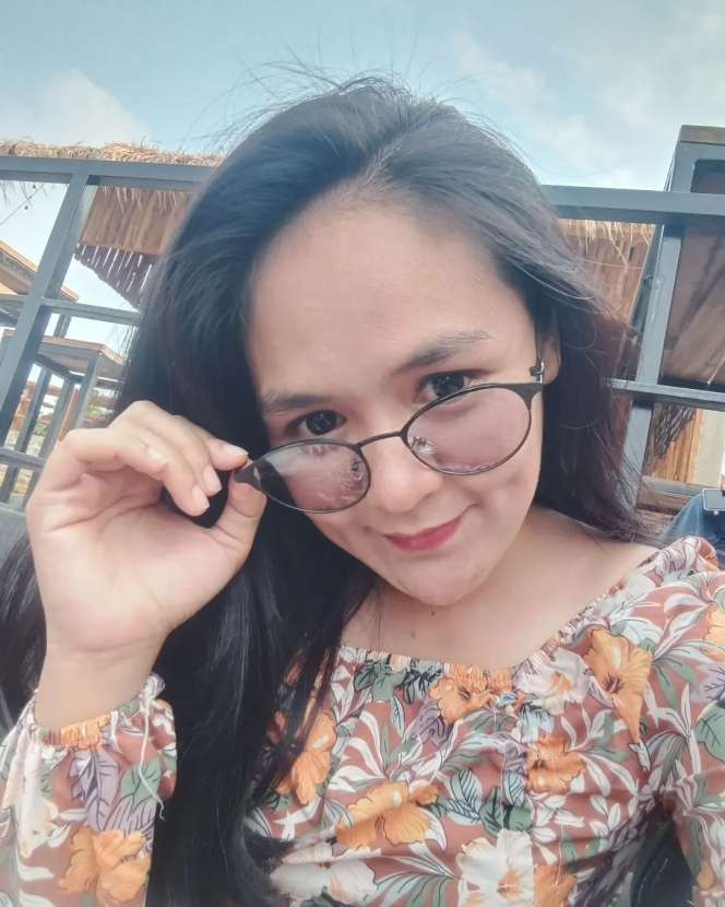 8 Potret Chaca Mantan Istri Andika Kangen Band Usai Rehabilitasi Narkoba, Wajahnya Berubah Drastis!