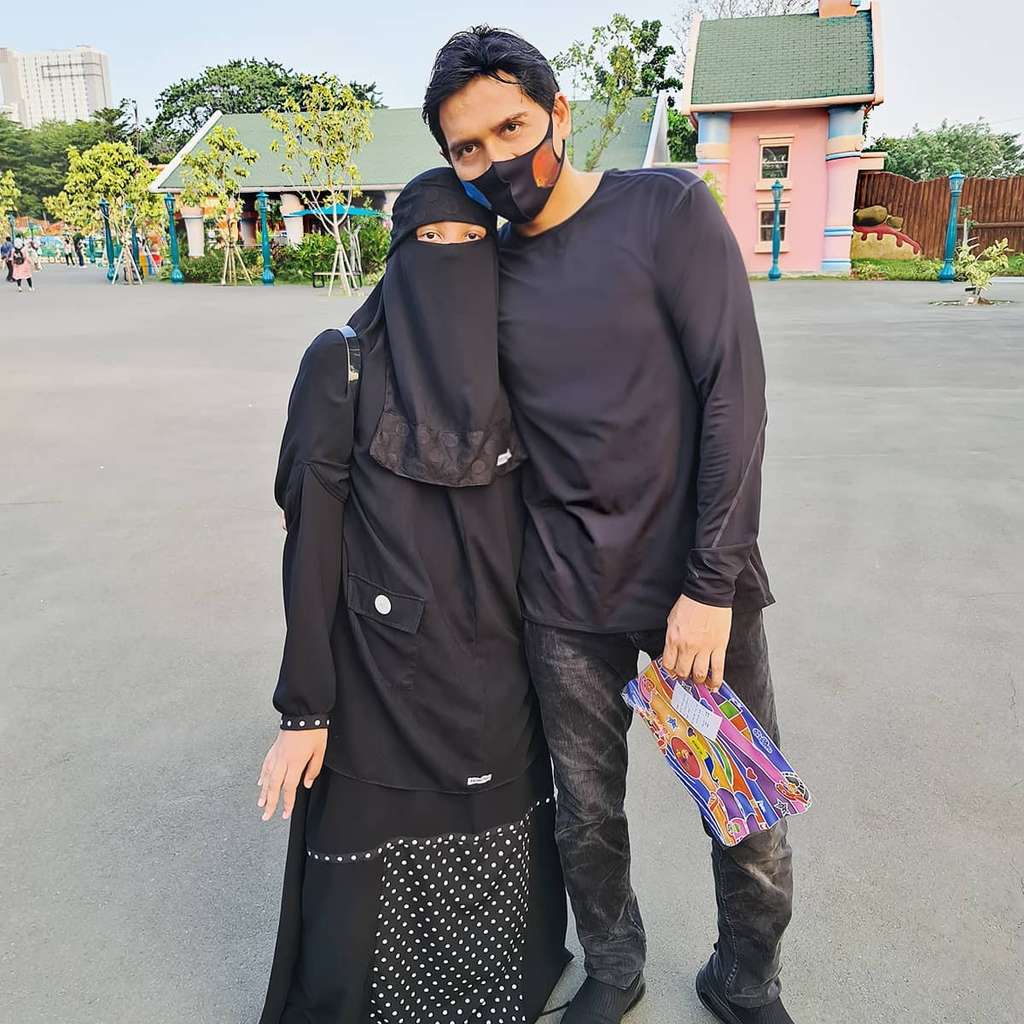 8 Potret Nokia Alike, Anak Lucky Hakim dan Indadari yang Tak Pernah Tersorot, Cantik Bercadar!