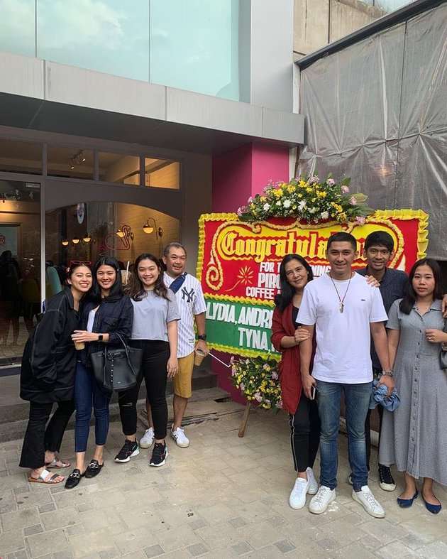 10 Potret David Sumendap, Pacar Baru Lydia Kandou Ternyata Pengusaha Kelas Kakap