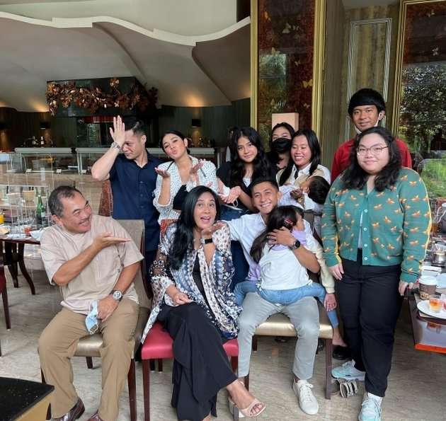 10 Potret David Sumendap, Pacar Baru Lydia Kandou Ternyata Pengusaha Kelas Kakap