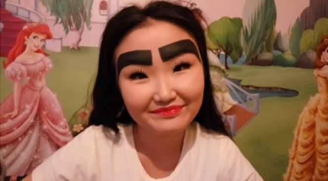 Pernah Viral, Begini Nasibnya Sekarang Selebgram Tanpa Alis 'Angry Bird'