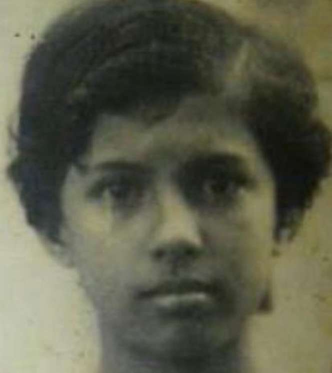 7 Potret Masa Muda Ibunda Ahmad Dhani yang Tak Kamu Tahu, Ternyata Mirip Al Ghazali