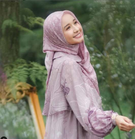 10 Potret Terbaru Laudya Cynthia Bella, Disebut Terlalu Kurus Hingga Bikin Khawatir!
