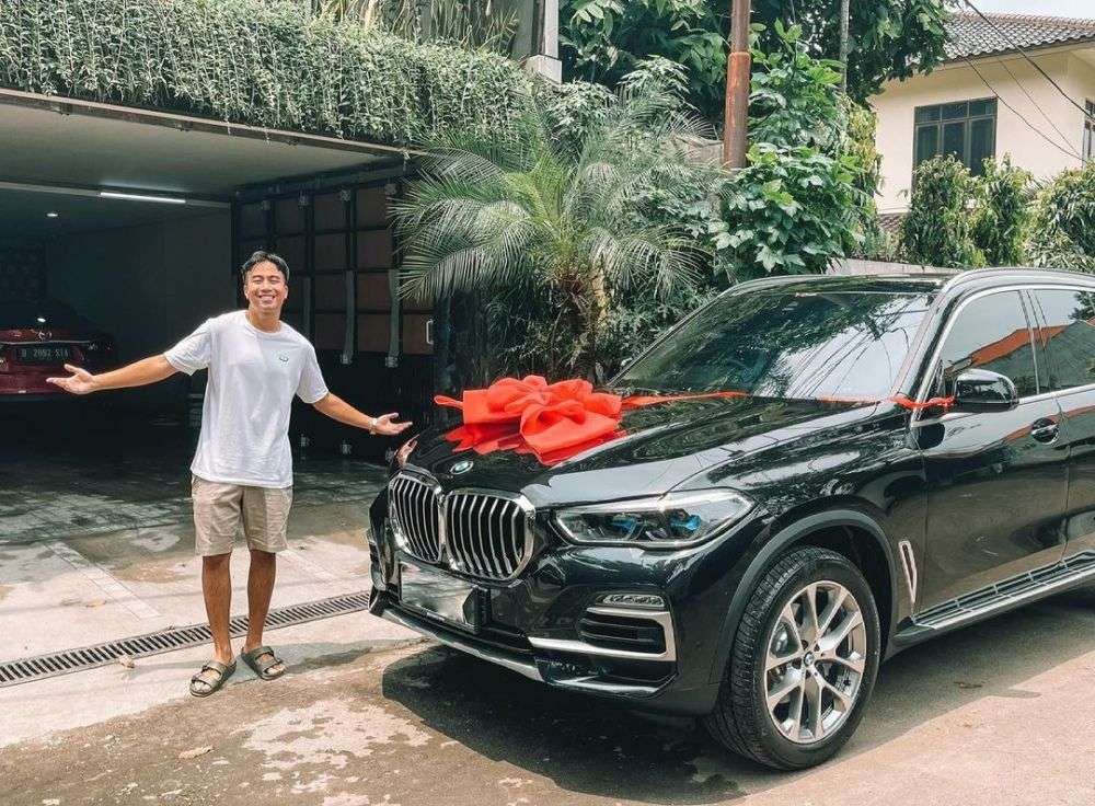 Sederet Seleb Tanah Air Dapat Hadiah Mobil Mewah saat Ultah, Kado dari Nagita Slavina Rp12 Miliar
