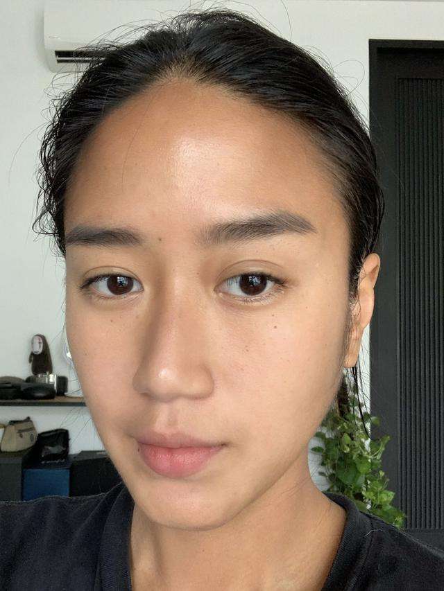 7 Potret Renatta Moeloek Tanpa Makeup, Parasnya Bikin Susah Kedip!