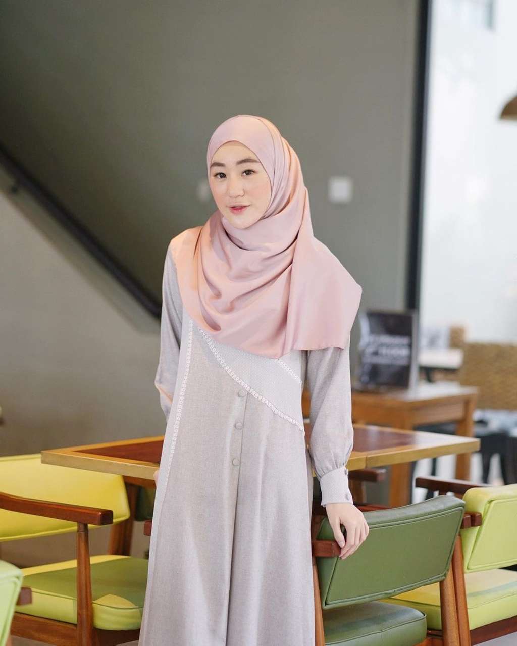 10 Potret Larissa Chou Usai Setahun Menjanda, Makin Cantik Hingga Dilamar 159 Pria
