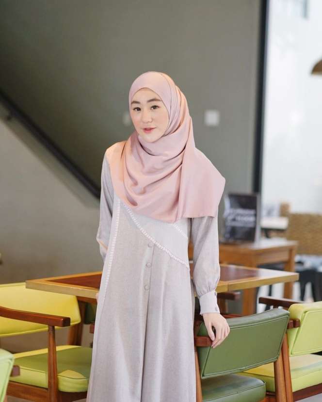 10 Potret Larissa Chou Usai Setahun Menjanda, Makin Cantik Hingga Dilamar 159 Pria