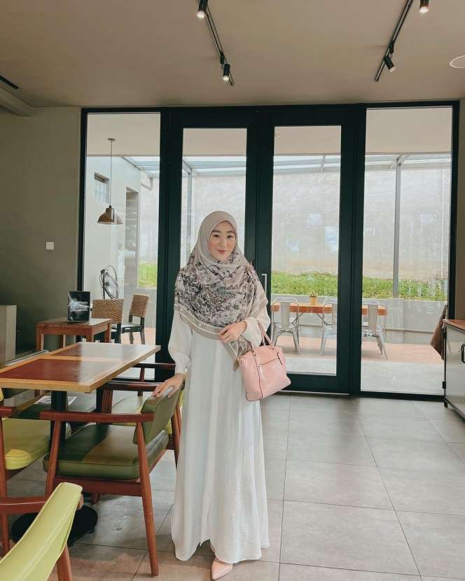 10 Potret Larissa Chou Usai Setahun Menjanda, Makin Cantik Hingga Dilamar 159 Pria