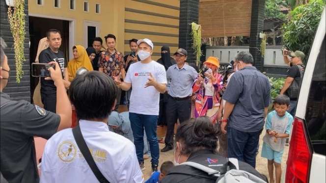Potret 6 Seleb Usai Keluar Dari Penjara, Gaya Angelina Sondakh Curi Perhatian!