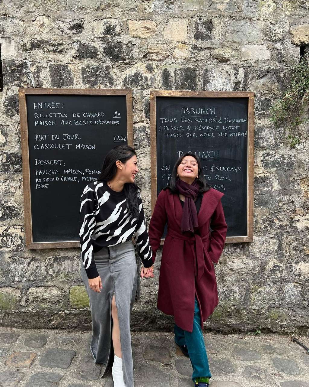 10 Potret Kedekatan Tyna Kanna & Putri Ariel NOAH di Paris, Didoakan Jadi Ibu Sambung!