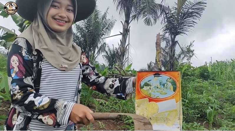 8 Potret Gadis Desa yang Cantiknya Bak Bidadari, Rela Bongkar Celengan Demi Pasang Behel Gigi!