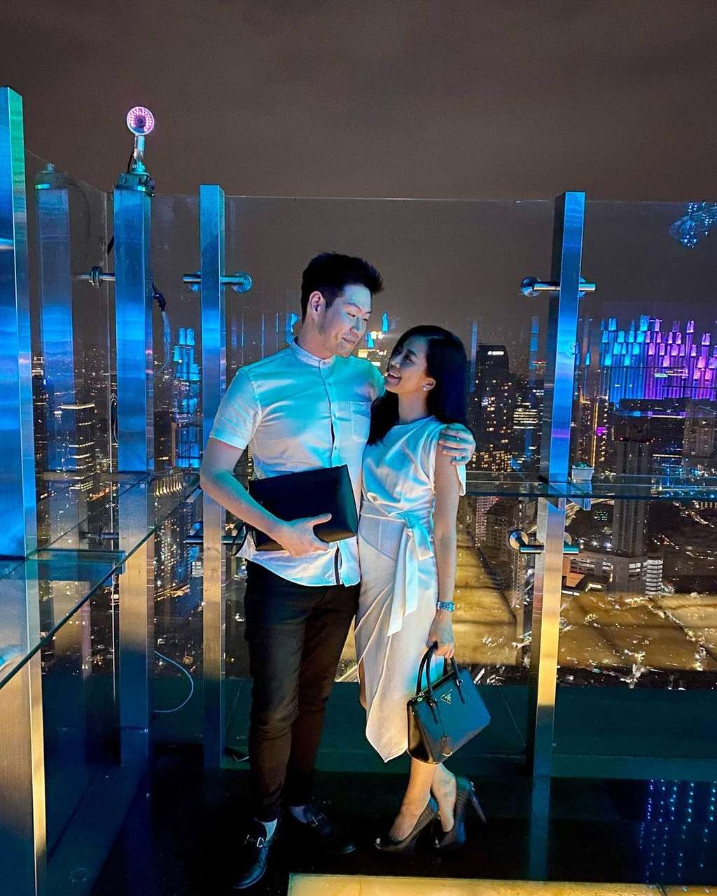 Potret Terbaru Yeslin Wang Mantan Istri Delon, Kini Bahagia dengan Pacar Baru