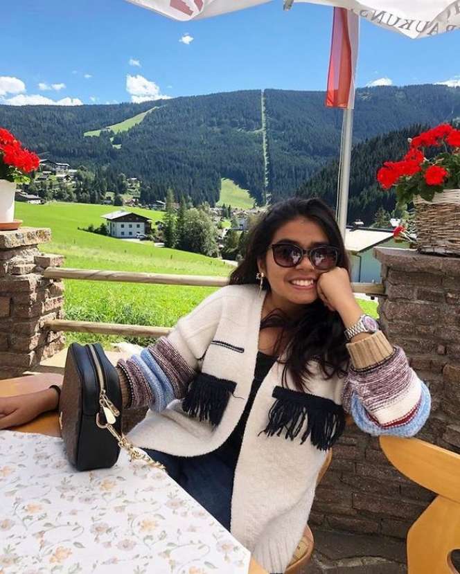 8 Potret JP Millenix Jebolan IMB Setelah Dewasa, Dulu Tomboy Kini Cantik Bak Bule Prancis!