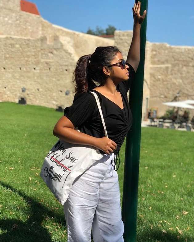 8 Potret JP Millenix Jebolan IMB Setelah Dewasa, Dulu Tomboy Kini Cantik Bak Bule Prancis!