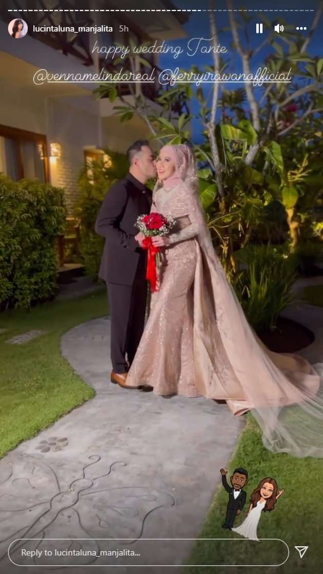 8 Momen Resepsi Pernikahan Venna Melinda dan Ferry Irawan, Gaun Pengantin Jadi Perhatian!
