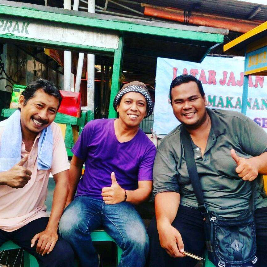 Artis 'Tukang Ojek Pengkolan' Ini Kondisinya Menyedihkan, Sampai Tak Bisa Kedipkan Mata, Lihat 8 Potretnya