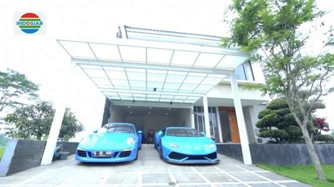 10 Potret Mewahnya Rumah Baru Doni Salmanan, Kini Jadi Tersangka, Terancam Disita?