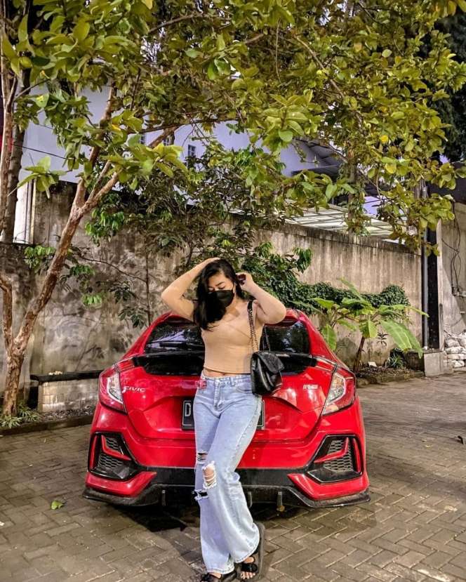 8 Potret Gigi Ruwanita Mantan Istri Doni Salmanan yang Ikut Tersorot, Parasnya Bikin Salfok!