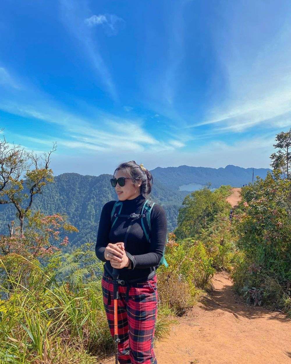 8 Potret Gigi Ruwanita Mantan Istri Doni Salmanan yang Ikut Tersorot, Parasnya Bikin Salfok!