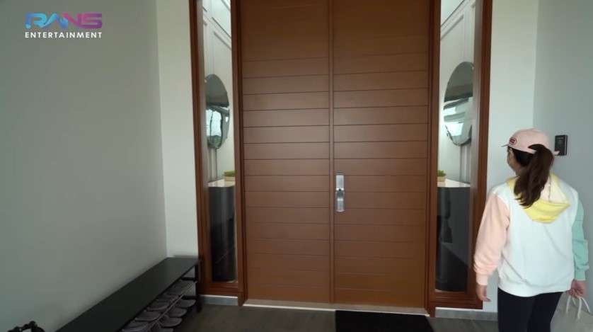 10 Potret Rumah Raffi Ahmad di BSD Seharga Rp40 Miliar, Lebih Mewah dari Istana Andara!