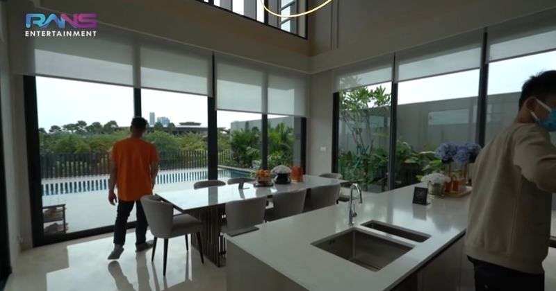 10 Potret Rumah Raffi Ahmad di BSD Seharga Rp40 Miliar, Lebih Mewah dari Istana Andara!