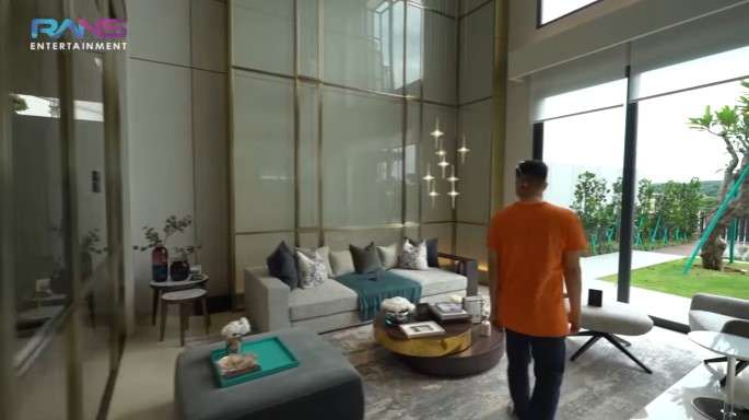 10 Potret Rumah Raffi Ahmad di BSD Seharga Rp40 Miliar, Lebih Mewah dari Istana Andara!