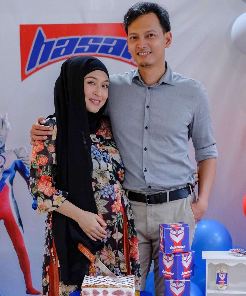 10 Potret Vanny Widyasasti, Istri Cantik Fedi Nuril yang Jarang Tersorot, Ternyata Mantan DJ