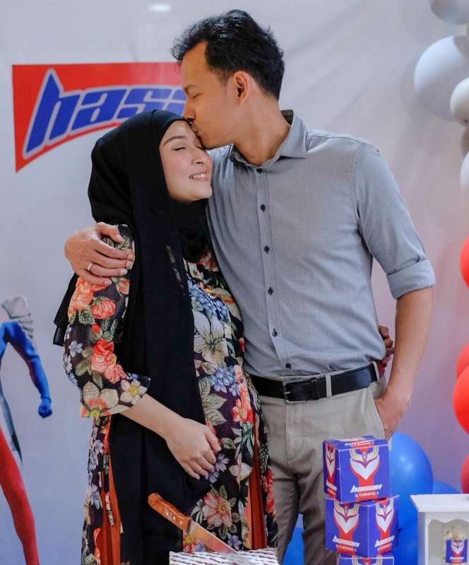 10 Potret Vanny Widyasasti, Istri Cantik Fedi Nuril yang Jarang Tersorot, Ternyata Mantan DJ