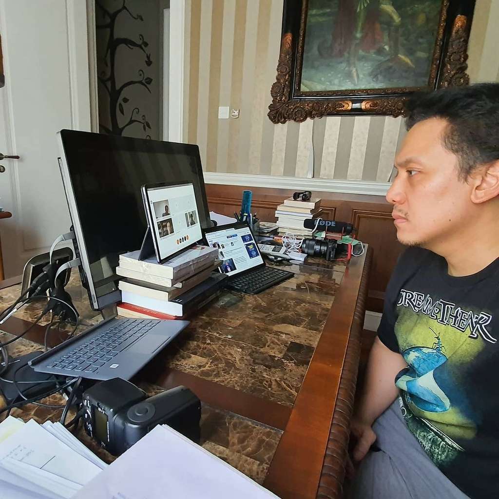 10 Potret Rumah Mewah Diaz Hendropriyono, Youtuber & Staf Khusus Presiden yang ‘Sultan’ Abis!