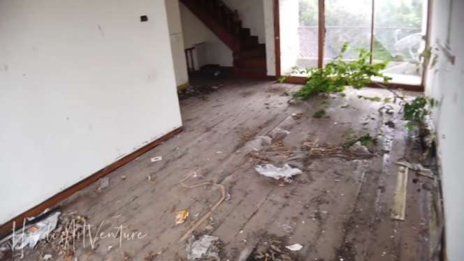 10 Potret Rumah Mendiang Alda Risma yang 15 Tahun Terbengkalai, Penuh Barang Mewah!