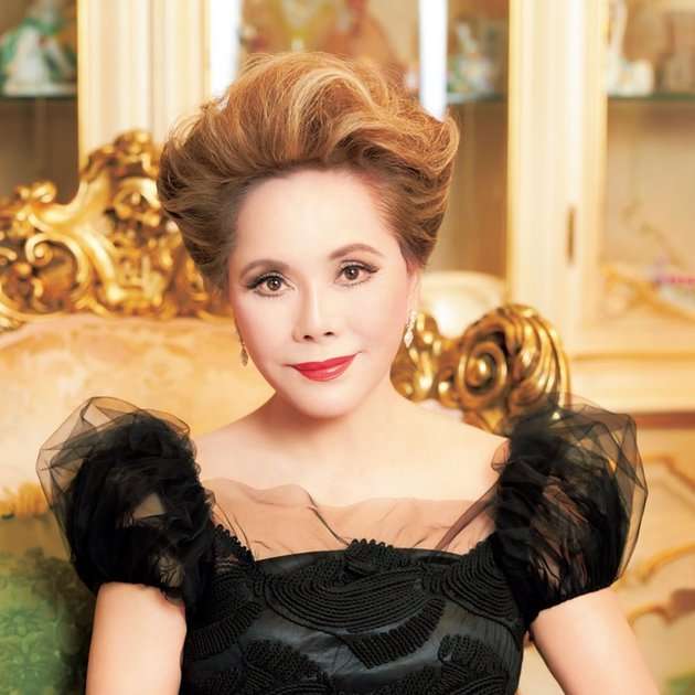 7 Potret Ratna Sari Dewi, Istri Presiden Soekarno yang Masih Fit Di Usia 82 Tahun, Kulit Mulusnya Bikin Salfok!
