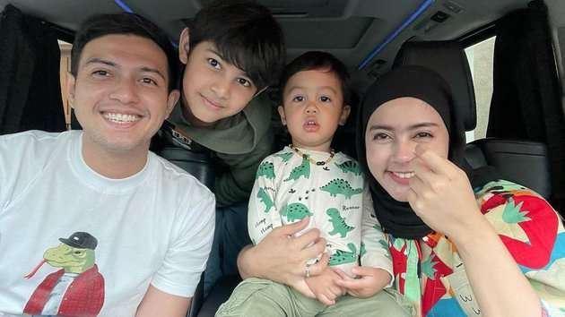 7 Potret Terbaru Arsen Anak Rifky Balweel dan Risty Tagor, Paras Tampannya Kalahkan Sang Ayah!
