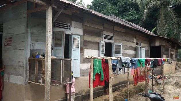 10 Potret Rumah Ucok Baba Sebelum Vs Sesudah Terkenal, Dulu Gubuk Berdinding Kayu Kini Mewah