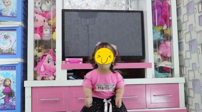 10 Potret Rumah Ucok Baba Sebelum Vs Sesudah Terkenal, Dulu Gubuk Berdinding Kayu Kini Mewah