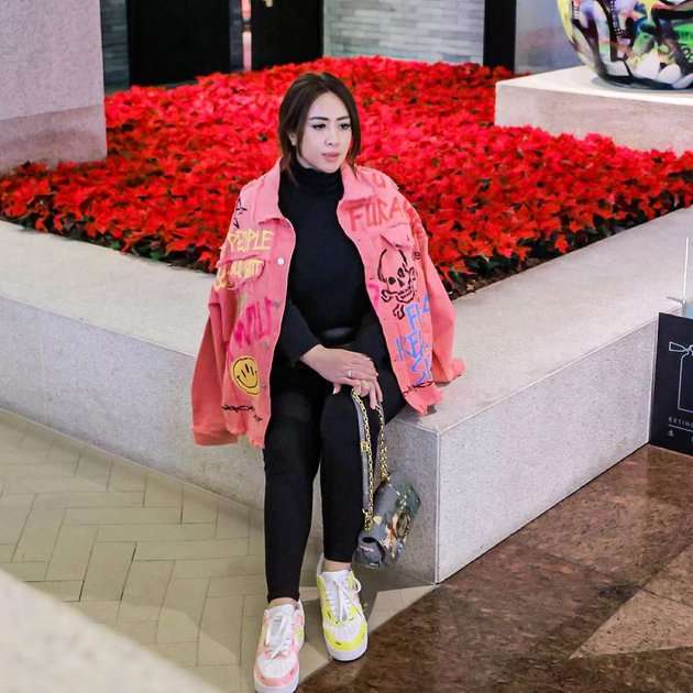 10 Potret Maharani Kemala yang Kerap Dihujat Punya Badan Berisi, Pilih Cuek dan Tetap Modis!