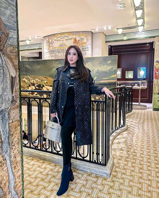 10 Potret Maharani Kemala yang Kerap Dihujat Punya Badan Berisi, Pilih Cuek dan Tetap Modis!