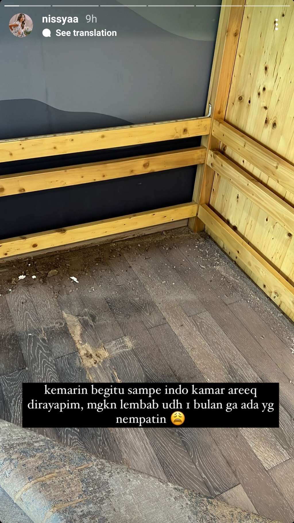 10 Potret Kondisi Rumah Baru Nisya Ahmad Usai Diterjang Badai, Atap Bocor Parah, Plafon Jebol