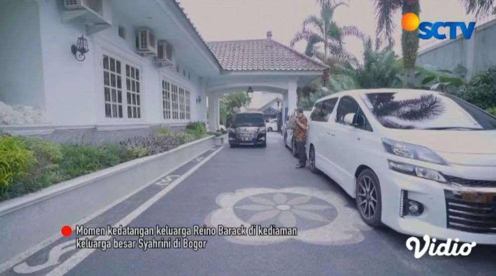 10 Potret Rumah Syahrini di Bogor, The Real Princess Tinggal di Istana, Penuh Kemewahan!