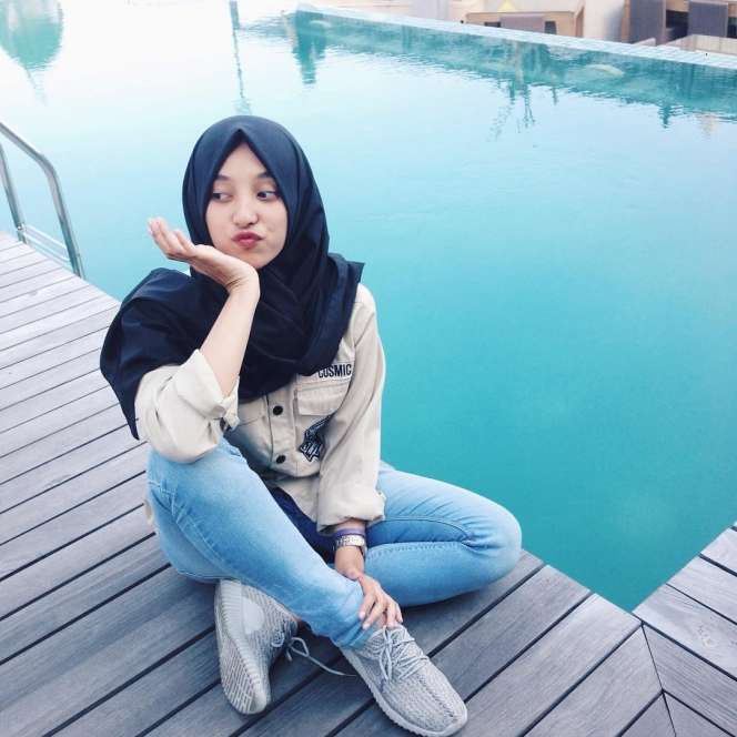 5 Potret Lawas Dinan Fajrina Istri Doni Salmanan, Parasnya Jadi Sorotan!