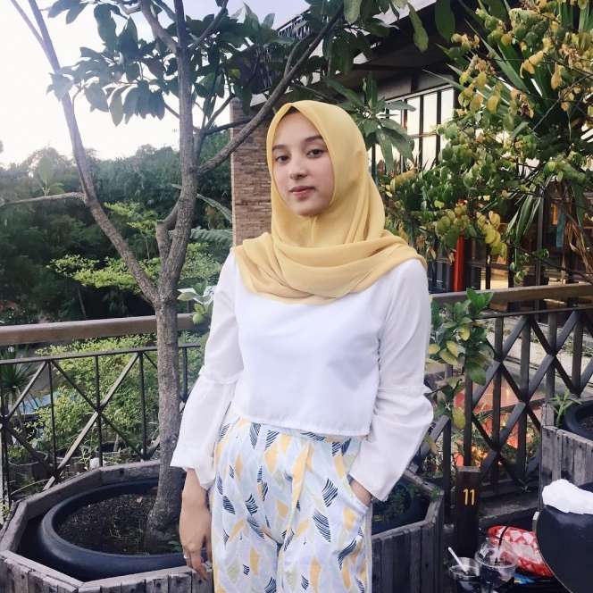 5 Potret Lawas Dinan Fajrina Istri Doni Salmanan, Parasnya Jadi Sorotan!