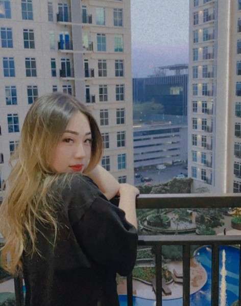10 Potret Susyen Regina, Mantan Tunangan Indra Kenz yang Temani dari Nol, Cantik Banget!