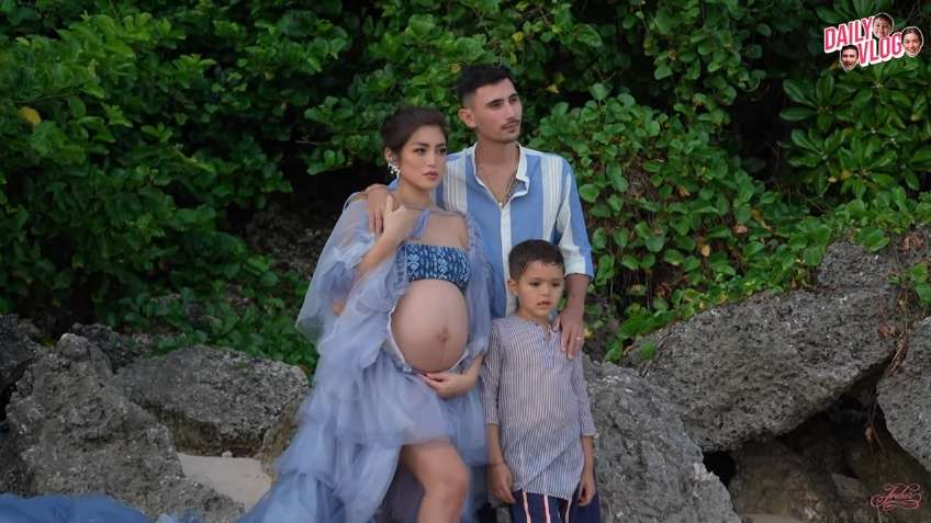 10 Potret Maternity Shoot Jessica Iskandar, Dandan Ala Penyanyi Beyonce, Hot Banget!