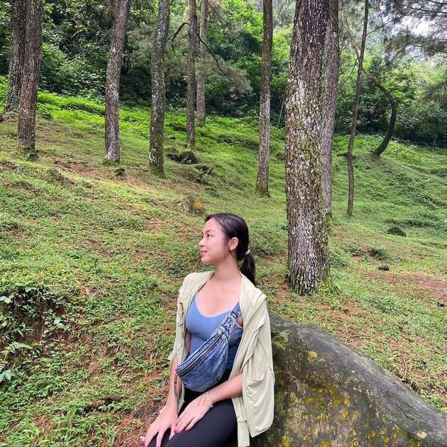 8 Potret Nabila Rahman Anak Betharia Sonata dan Willy Dozan, Kini Jadi Influencer Cantik!